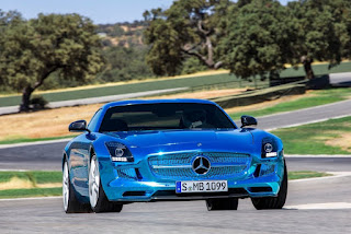 2014 Mercedes-Benz SLS AMG Coupe Electric Drive - Φωτογραφία 10