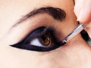 7 εκπληκτικά Makeup Tricks για καστανά μάτια - Φωτογραφία 1