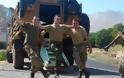 Τούρκοι στρατιώτες το έριξαν στον χορό - Έξαλλη η Τουρκική ηγεσία - Φωτογραφία 1