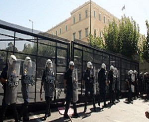 Κ-Άγκελα ΠΑΝΤΟΥ: Πρωτοφανή αστυνομικά μέτρα στο κέντρο της Αθήνας! - Φωτογραφία 1