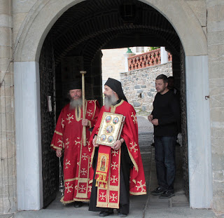 2015 - Φωτογραφίες από την 3ήμερη επίσκεψη του Μητροπολίτη Βολοκολάμσκ κ. Ιλαρίωνα στο Άγιο Όρος (9-11/10/2012) - Φωτογραφία 2