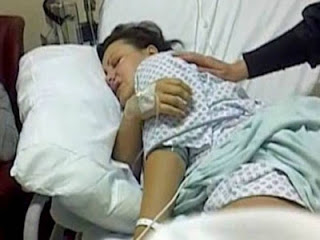 Τραγικό: Πεθαίνει νεαρή μητέρα 4 παιδιών λόγω λάθος διάγνωσης - Φωτογραφία 1