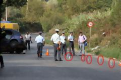 Με καφέδες και νερά βάζουν... σημάδια οι τροχονόμοι στο τραγικό δυστύχημα της Χελιδονούς.!