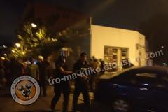 ΣΥΜΒΑΙΝΕΙ ΤΩΡΑ: Πάνω από 40 συλλήψεις στο θέατρο Χυτήριο τώρα [photos]