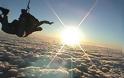 Felix Baumgartner: Στις 14 Οκτωβρίου θα κάνει την επόμενη προσπάθεια για την πτώση από ύψος 35.6 km! [video]