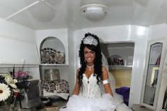 O γάμος μιας 16χρονης κουκλας Τσιγγάνας..! (pics)