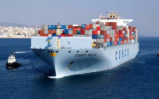 New York Times: Η Cosco θέλει όλο το λιμάνι του Πειραιά - Φωτογραφία 1