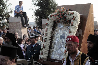 2030 - Φωτογραφίες από την υποδοχή της Ιεράς Εικόνας ΑΞΙΟΝ ΕΣΤΙΝ στη Θεσσαλονίκη - Φωτογραφία 11