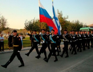 Η Ρωσία ζήτησε να παρελάσουν με τους «Έλληνες αδελφούς» και Ρώσοι πεζοναύτες! - Φωτογραφία 1