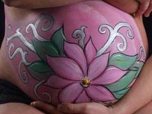 Nέα μόδα: Body painting… για εγκύους! - Φωτογραφία 1