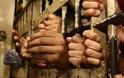 Μαζική απόδραση σκληρών κακοποιών από φυλακές της Λιβύης..