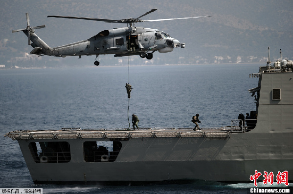 Στη σελίδα του Υπουργείου Εθνικής Αμύνης της Κίνας ...Οι Ελληνικές Ειδικές Δυνάμεις - Φωτογραφία 2