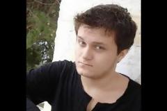 Δείτε τον καλά και σκεφτείτε ποιος είναι! Κι όμως τον έχετε ξανά δει!