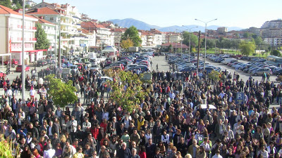 Μεγάλη η συμμετοχή χιλιάδες πολίτες του ν. Καστοριάς στην μεγάλη διαμαρτυρία για την τιμή του πετρελαίου θέρμανσης - Φωτογραφία 3