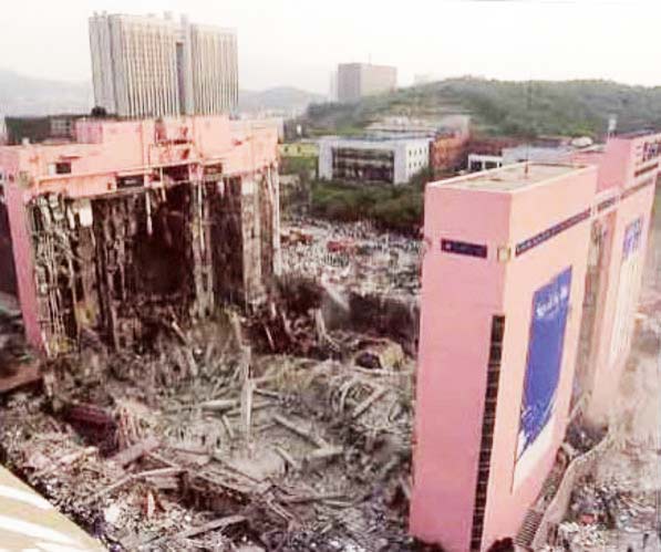 Οι χειρότερες καταρρεύσεις κτιρίων στην ιστορία - Φωτογραφία 10