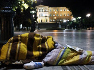 Εφιάλτης δίχως τέλος... Τον εξωφρενικό αριθμό των 40.000 έφτασαν οι άστεγοι στην Ελλάδα! - Φωτογραφία 1