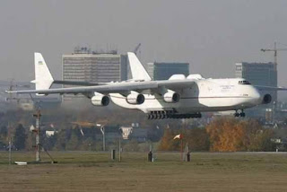 Αυτό είναι το μεγαλύτερο αεροπλάνο στον κόσμο! - Φωτογραφία 1