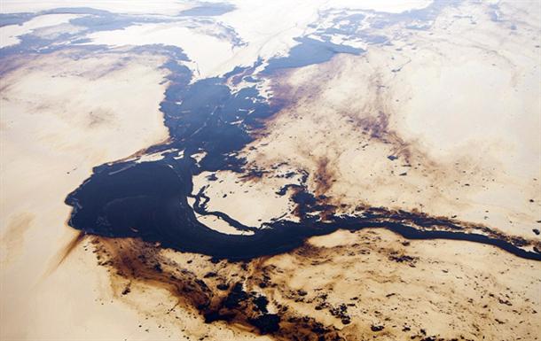 Τεράστια οικολογική καταστροφή στον Καναδά για να βγάλουν πετρέλαιο! (σοκαριστικές φωτογραφίες) - Φωτογραφία 5