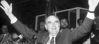 Ο Ανδρέας Παπανδρέου, η Αλλαγή του '81 και η Ελλάδα της πτώχευσης - Φωτογραφία 1