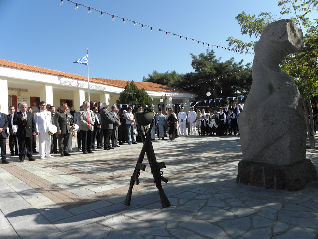 Συμμετοχή του Πολεμικού Ναυτικού στις εορταστικές εκδηλώσεις απελευθέρωσης της νήσου Αγ. Ευστράτιος - Φωτογραφία 2