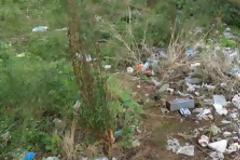 Οικόπεδο σκουπιδότοπος στην καρδιά του Αγρινίου