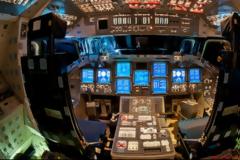 Σπάνιες φωτό από το Endeavour (pics)