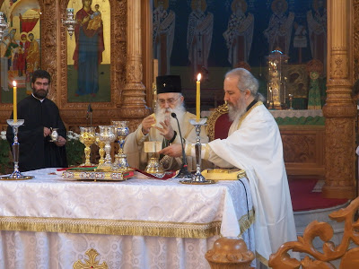 Τέλεση της Θείας Λειτουργίας του Αγίου Ιακώβου του Αδελφοθέου και Μνημόσυνο για τον... - Φωτογραφία 3