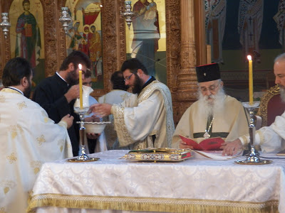 Τέλεση της Θείας Λειτουργίας του Αγίου Ιακώβου του Αδελφοθέου και Μνημόσυνο για τον... - Φωτογραφία 5