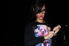 Rihanna: Ό,τι κι αν κάνει είναι «must»!