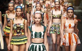 Ο οίκος Dolce & Gabbana κατηγορείται για ρατσισμό - Φωτογραφία 1