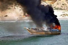 Φωτογραφίες από μάχη ανάμεσα σε πλοίο του ΝΑΤΟ και σε πειρατικό σκάφος