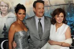 Halle Berry: Η πιο σέξι παρουσία στην πρεμιέρα του Cloud Atlas