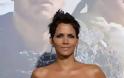 Halle Berry: Η πιο σέξι παρουσία στην πρεμιέρα του Cloud Atlas - Φωτογραφία 3