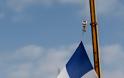 Η Γαλανόλευκη που έχει μπει στο Γκίνες ως η μεγαλύτερη σημαία του κόσμου κυματίζει στη Θεσσαλονίκη [εικόνες] - Φωτογραφία 5