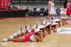 ΟΙ... ΚΑΟΥΜΠΟΪΣΣΕΣ RED DROPS ΕΚΑΝΑΝ ΡΟΝΤΕΟ ΤΟ ΣΕΦ! (BINTEO & PHOTOS)