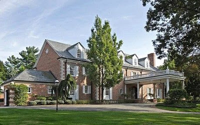 H Alicia Keys αγόρασε το σπίτι του Eddie Murphy για 15.000.000 δολάρια - Φωτογραφία 2