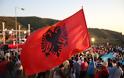 Αλβανοί εθνικιστές έστησαν μπλόκο στη Χρυσή Αυγή!