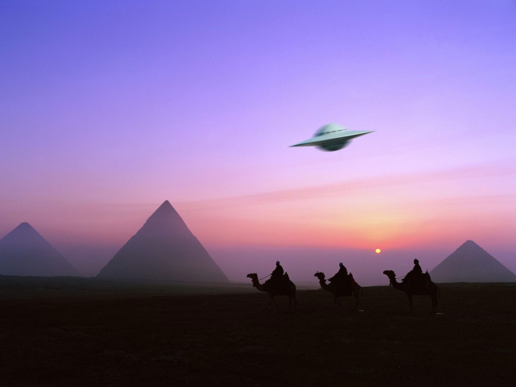 Αιγύπτιος αρχαιολόγος παραδέχεται πως οι πυραμίδες περιέχουν εξωγήινη τεχνολογία - Φωτογραφία 1