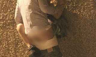 Απίστευτο! Πρωταγωνιστής ριάλιτι κάνει σεξ στο δρόμο! - Φωτογραφία 1