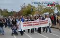 Πρέβεζα: Την δική τους παρέλαση - διαμαρτυρία έκαναν εργαζόμενοι στο νοσοκομείο [photo + video]