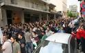 Πάτρα: Σύρραξη μεταξύ ΚΚΕ και ΣΥΡΙΖΑ μετά την παρέλαση - Δείτε φωτό - Φωτογραφία 2