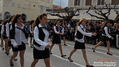 Δείτε φωτογραφίες από την παρέλαση στη Κύμη - Φωτογραφία 12