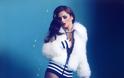 Το sexy ημερολόγιο της Cheryl Cole (ΕΙΚΟΝΕΣ + VIDEO) - Φωτογραφία 13