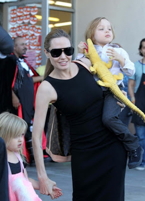 A. Jolie: Πώς γιόρτασε το Halloween με τα παιδιά της; - Φωτογραφία 5