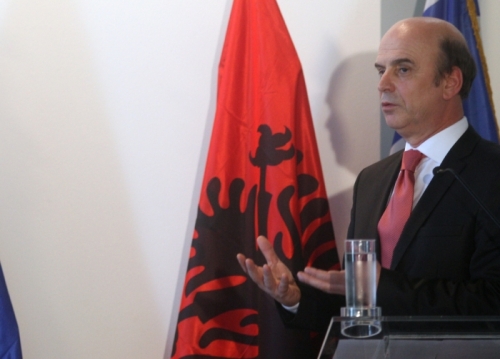 Αλβανός ΥΠΕΞ: Δεν θα ξαναεπιτρέψουμε πορείες Ελλήνων εθνικιστών στην Αλβανία! [VIDEO] - Φωτογραφία 1