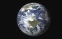 Πρώην επιστήμονας της NASA λέει ότι ο «δυτικός τρόπος ζωής» μπορεί να υποστηρίξει μέγιστο παγκόσμιο πληθυσμό 500 εκατ. ανθρώπων