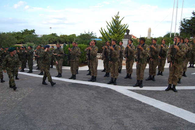 Επίσκεψη κ. Α/ΓΕΣ, στην ΠΕ της V Μεραρχίας Κρητών - Φωτογραφία 2