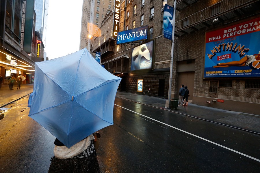 ΦΩΤΟ: Ο τυφώνας Σάντι έκοψε στα δύο τη Νέα Υόρκη! - Φωτογραφία 20