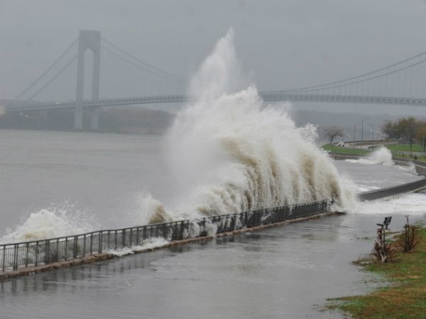 Ο Τυφώνας Sandy κατασκευάστηκε από... τις ΗΠΑ! - Φωτογραφία 3