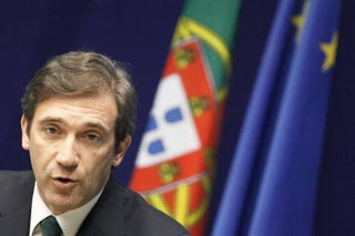 Εγκρίθηκαν τα μέτρα λιτότητας στην Πορτογαλία - Φωτογραφία 1